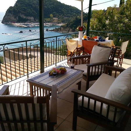 Aliki Apartments ปาเลโอกัสไตรซา ภายนอก รูปภาพ