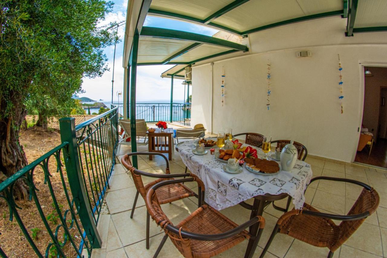 Aliki Apartments ปาเลโอกัสไตรซา ภายนอก รูปภาพ